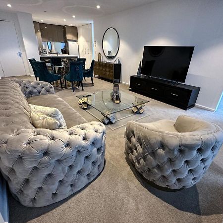 Deluxe 3 Bedroom Apartment In Southbank Мельбурн Экстерьер фото